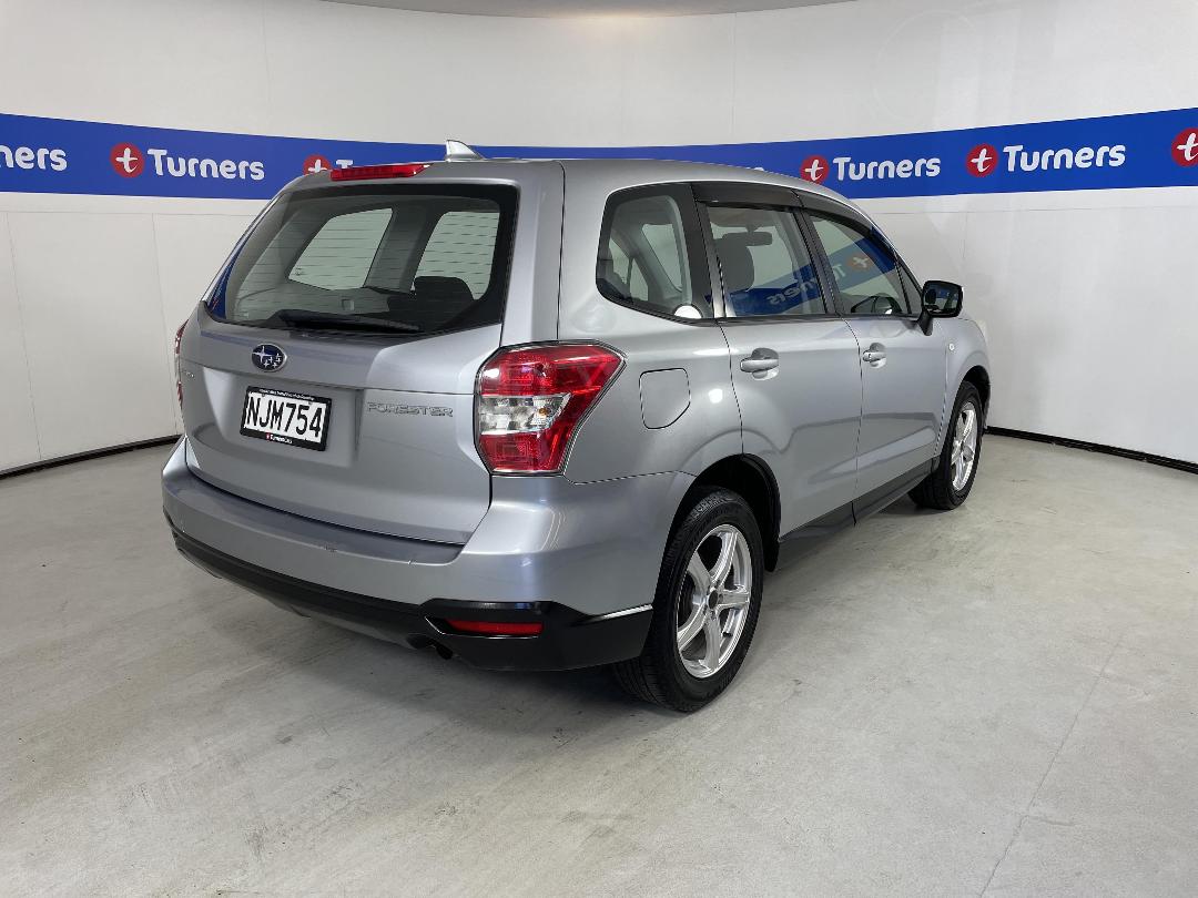 Photo '7' of Subaru Forester Photo '7' of Subaru Forester