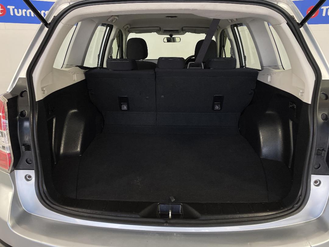 Photo '14' of Subaru Forester Photo '14' of Subaru Forester