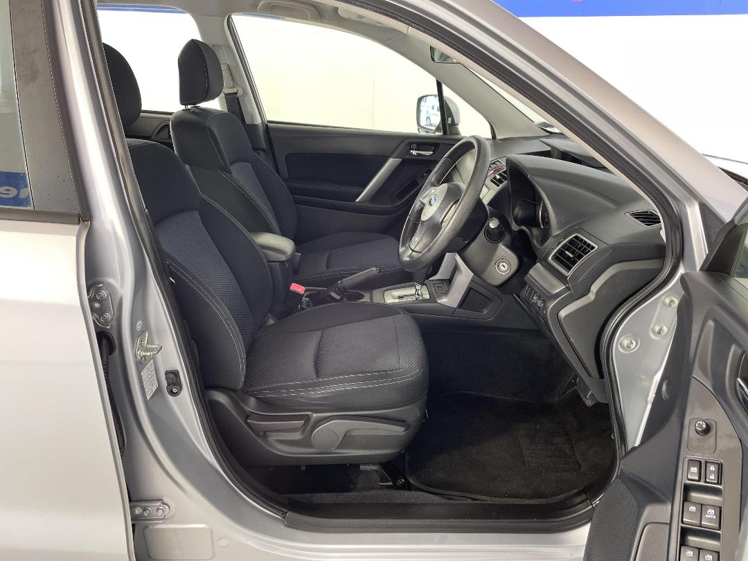 Photo '16' of Subaru Forester Photo '16' of Subaru Forester