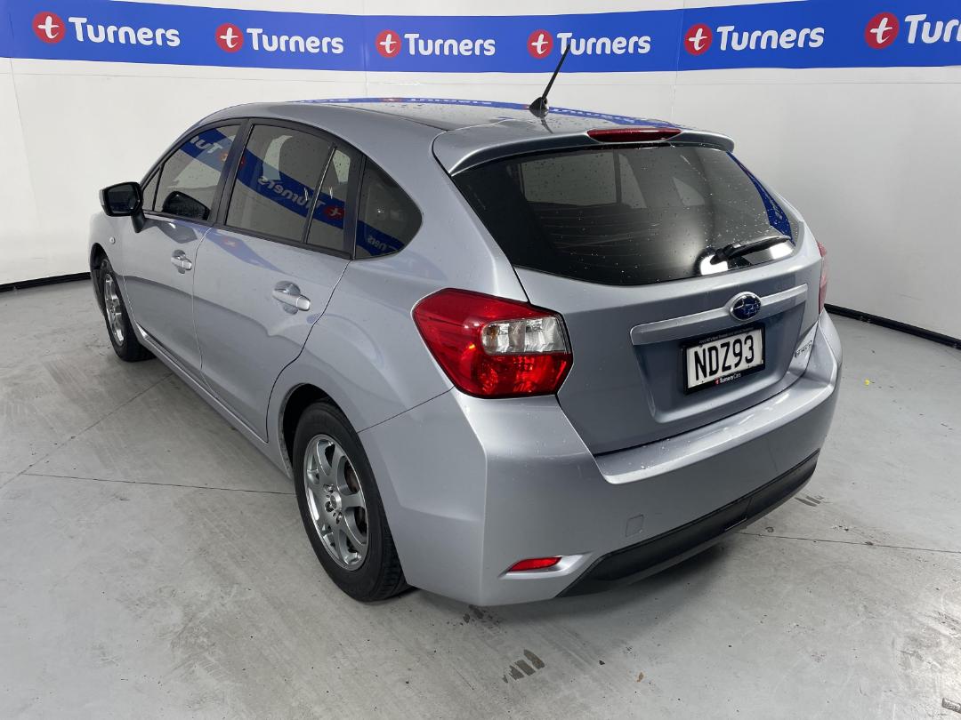 Photo '5' of Subaru Impreza Photo '5' of Subaru Impreza