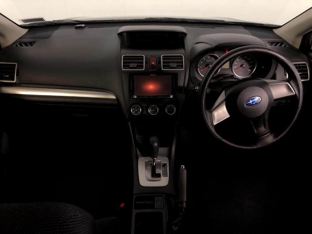 Photo '17' of Subaru Impreza Photo '17' of Subaru Impreza