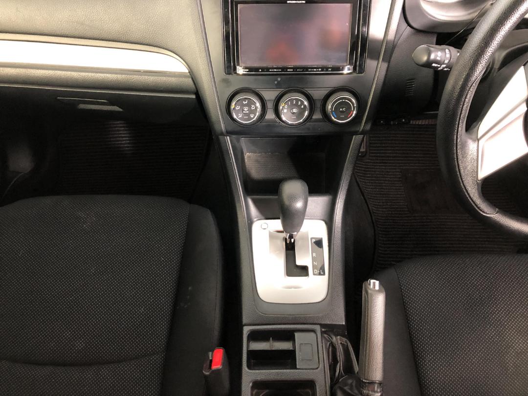 Photo '18' of Subaru Impreza Photo '18' of Subaru Impreza