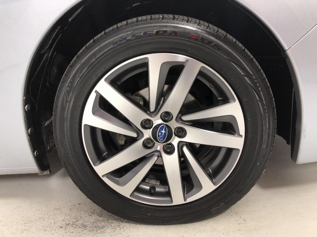 Photo '9' of Subaru Impreza