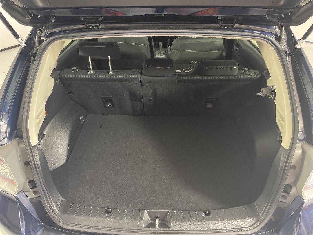 Photo '14' of Subaru Impreza Photo '14' of Subaru Impreza