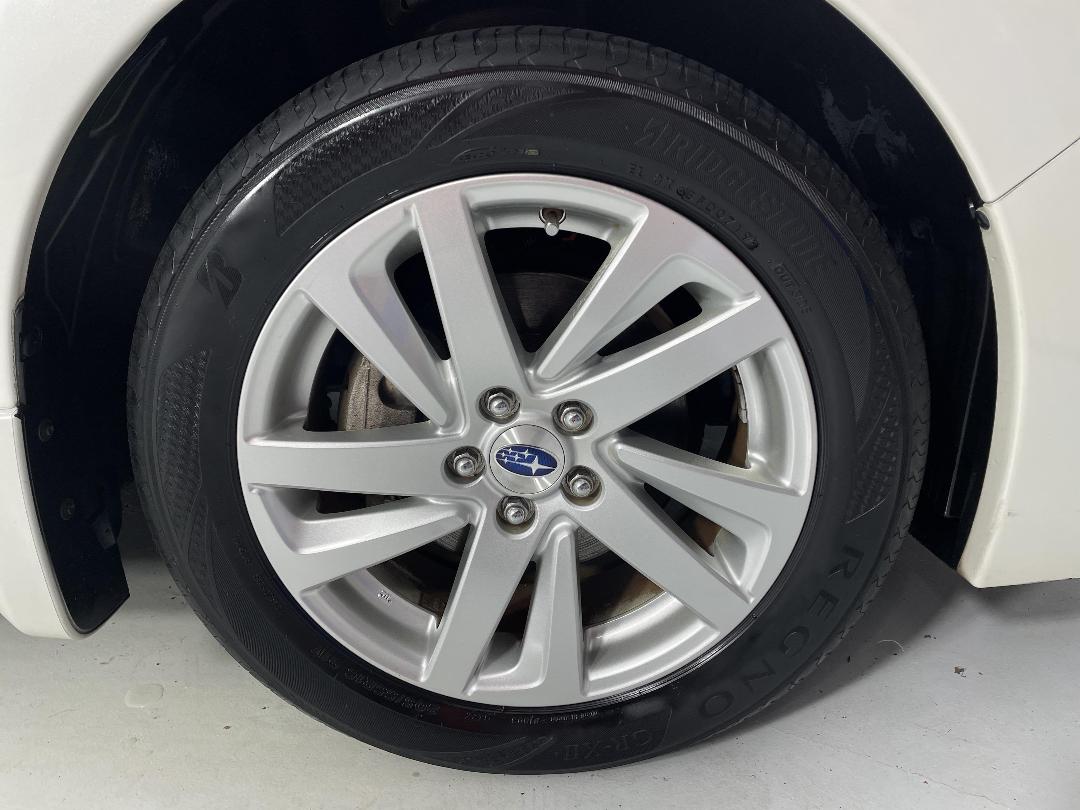 Photo '9' of Subaru Impreza Photo '9' of Subaru Impreza