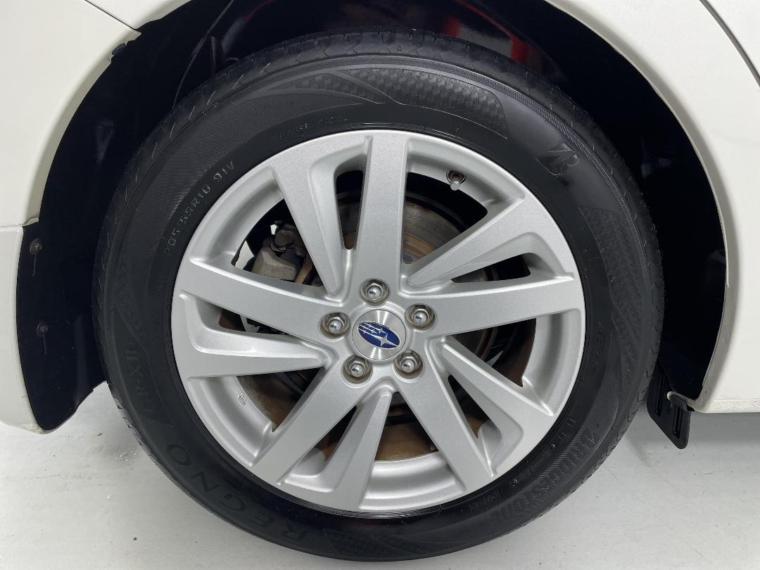 Photo '12' of Subaru Impreza Photo '12' of Subaru Impreza