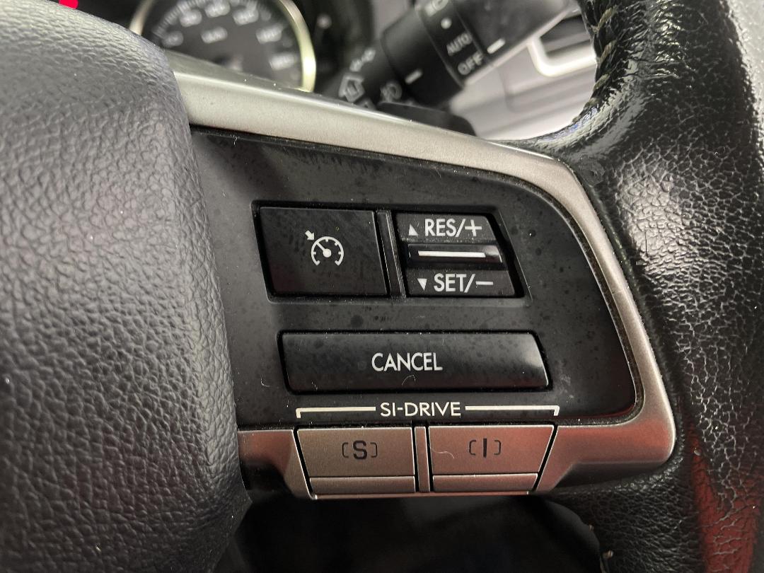 Photo '24' of Subaru Impreza Photo '24' of Subaru Impreza