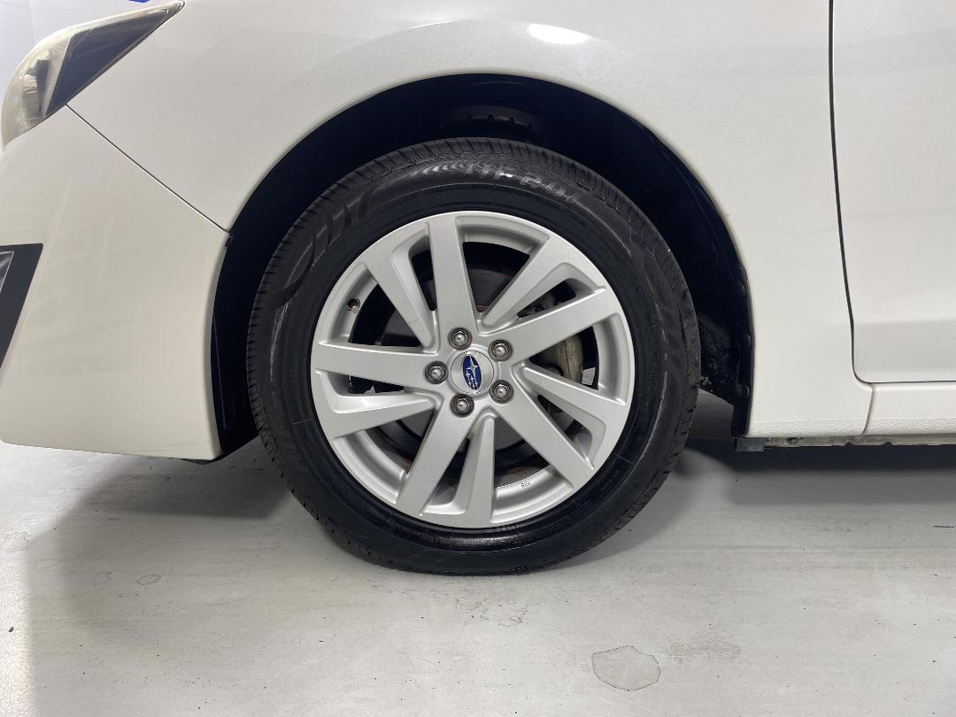 Photo '10' of Subaru Impreza Photo '10' of Subaru Impreza