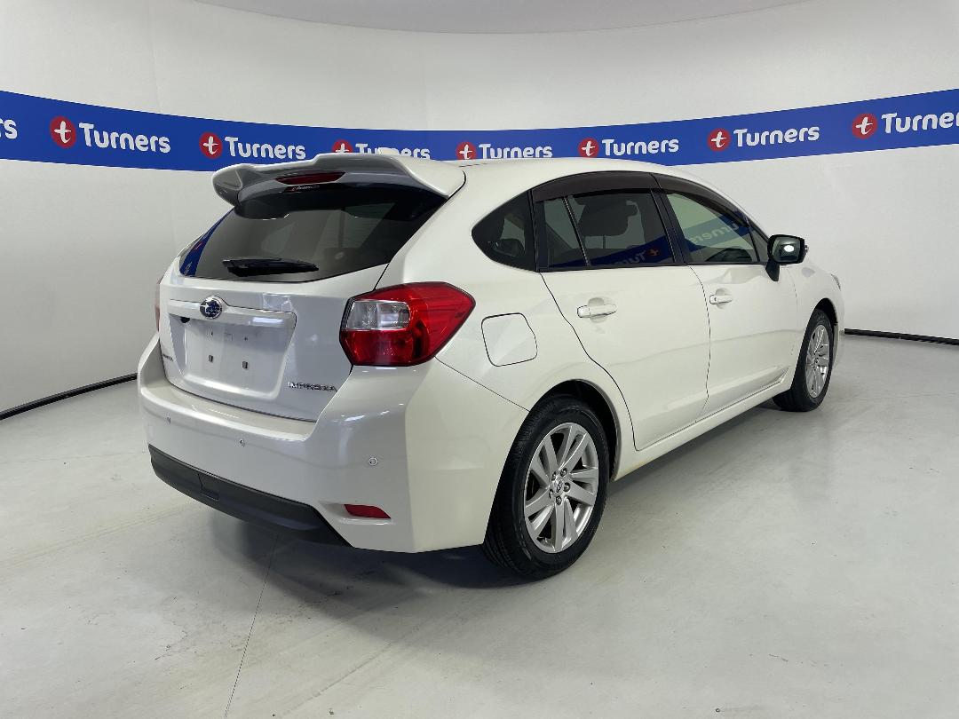 Photo '7' of Subaru Impreza Photo '7' of Subaru Impreza