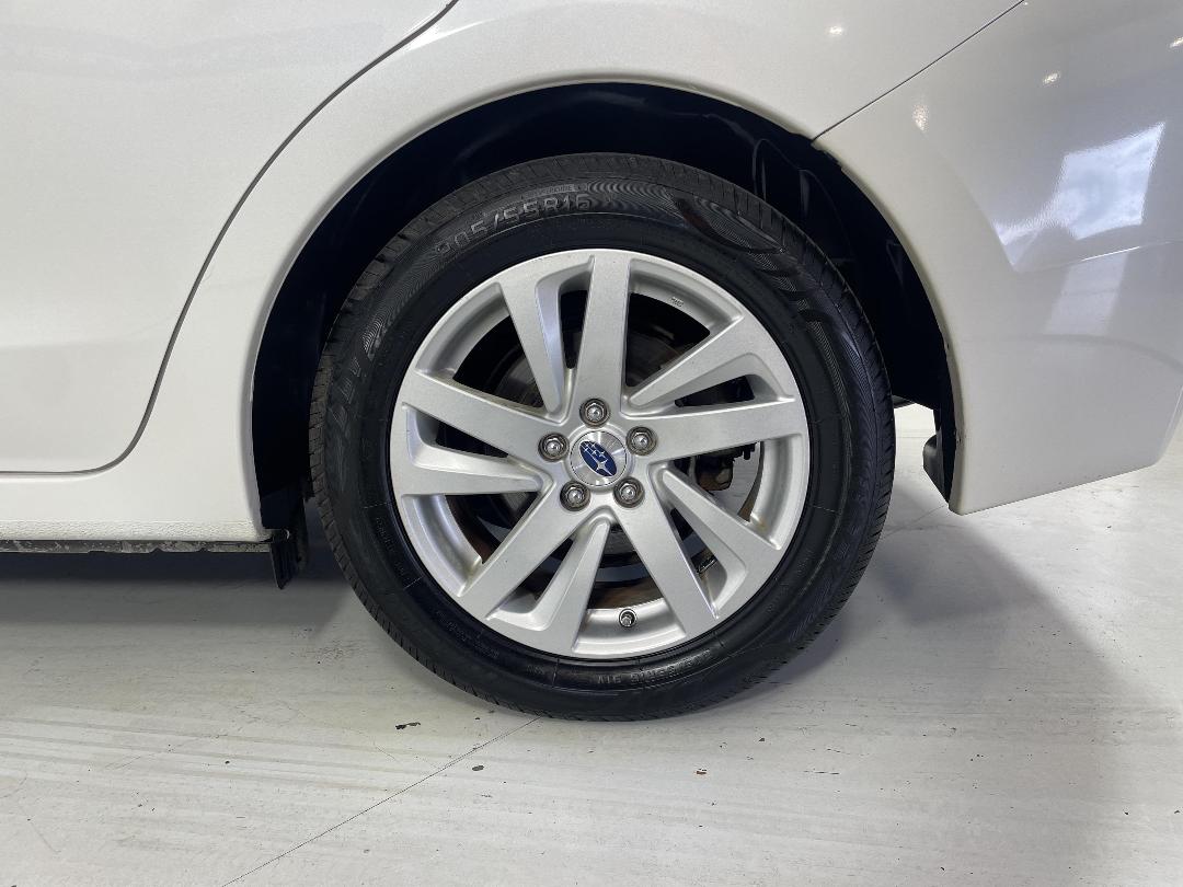 Photo '11' of Subaru Impreza Photo '11' of Subaru Impreza