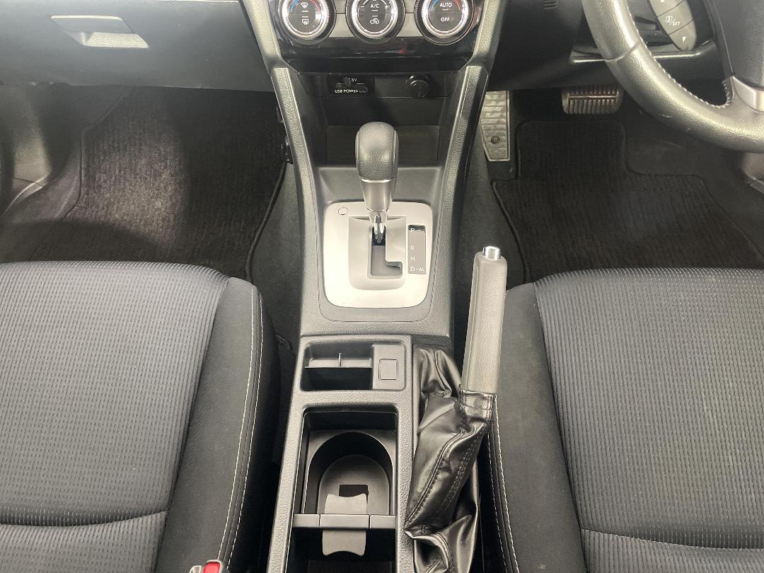 Photo '18' of Subaru Impreza Photo '18' of Subaru Impreza