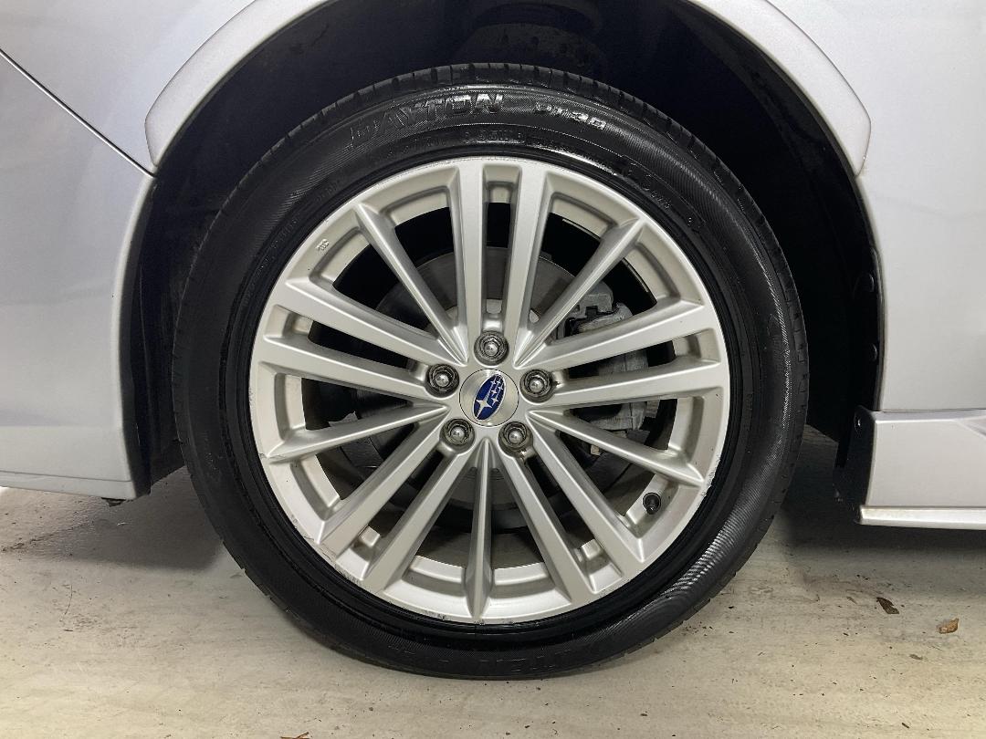 Photo '10' of Subaru Impreza Photo '10' of Subaru Impreza