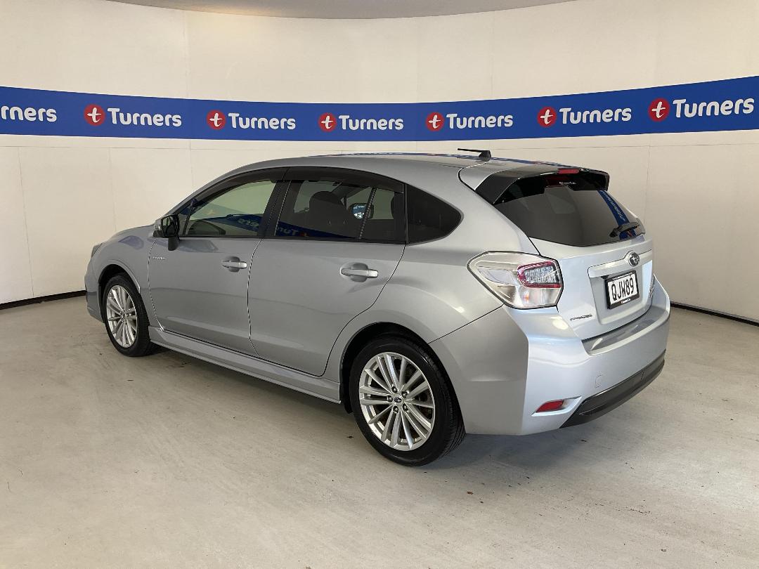 Photo '5' of Subaru Impreza Photo '5' of Subaru Impreza