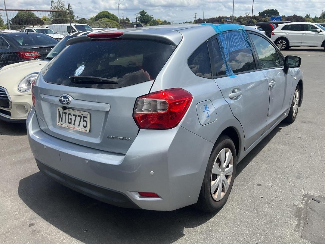 Photo '4' of Subaru Impreza