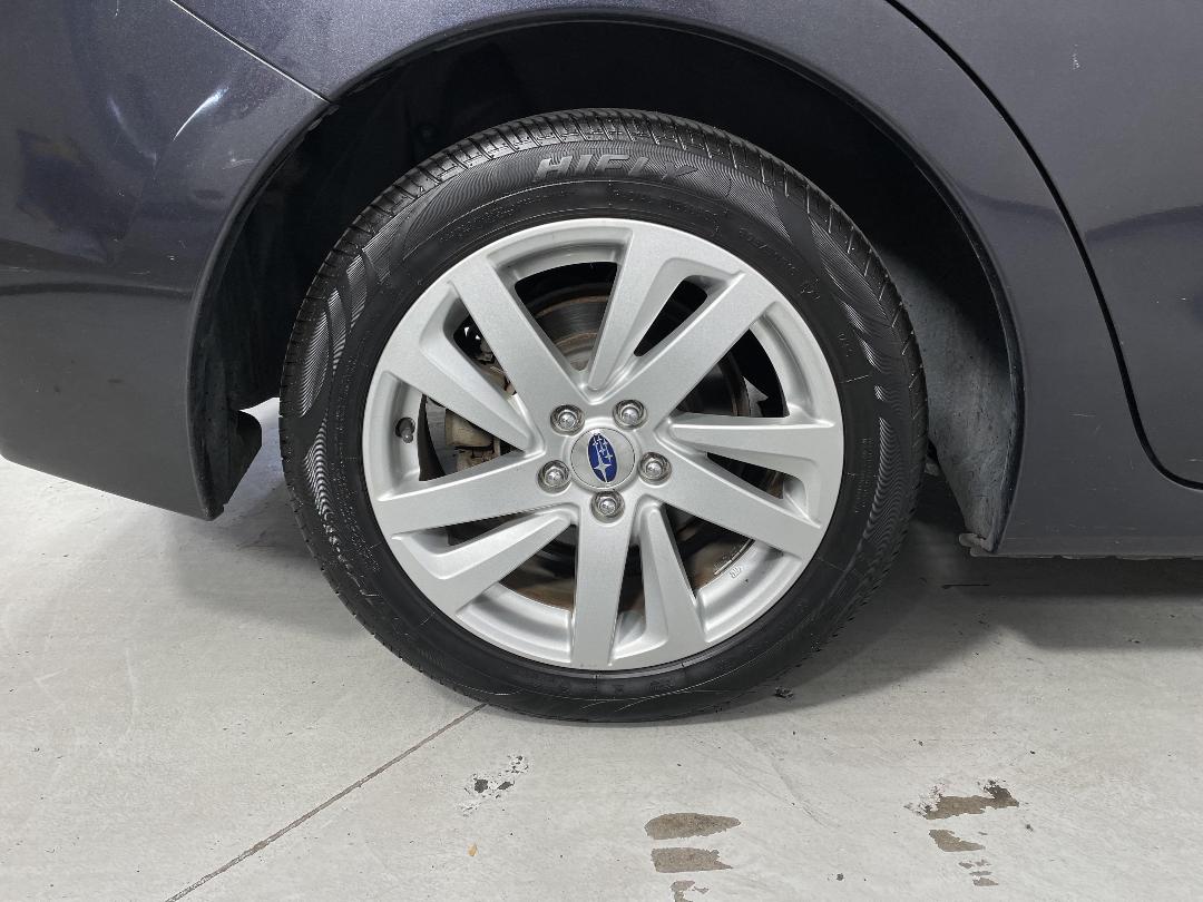 Photo '12' of Subaru Impreza