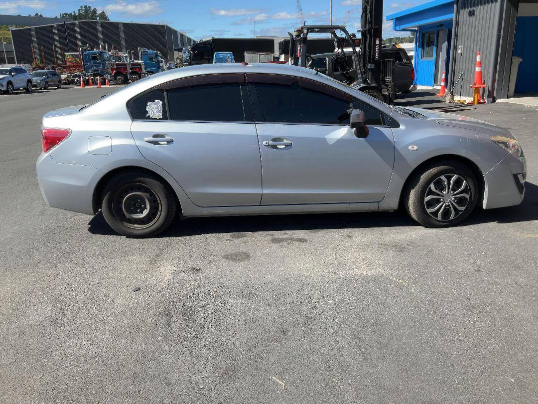 Photo '8' of Subaru Impreza Photo '8' of Subaru Impreza