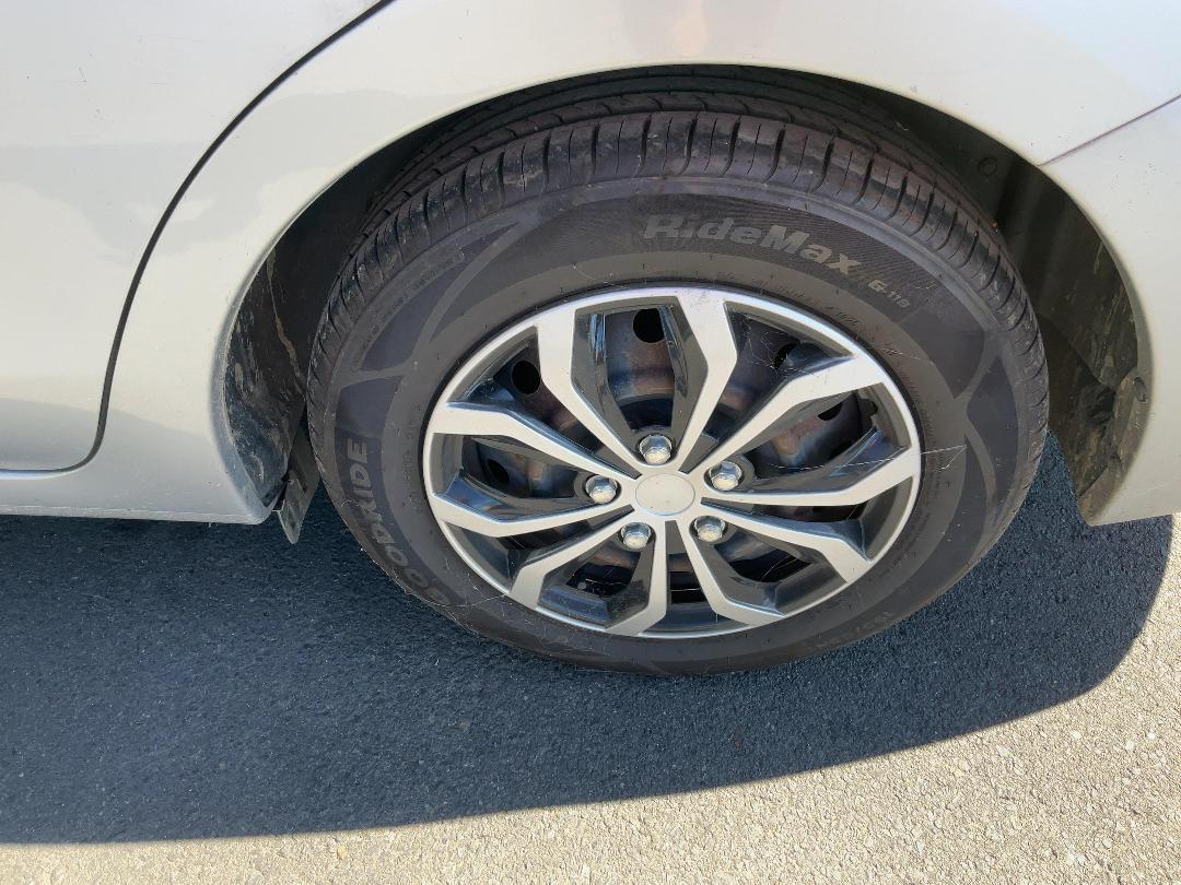 Photo '12' of Subaru Impreza Photo '12' of Subaru Impreza