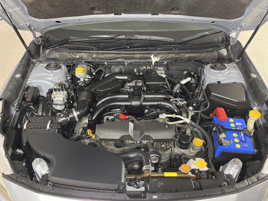 Photo '13' of Subaru Legacy