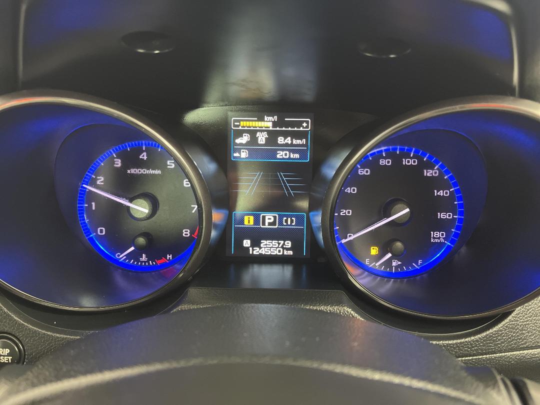 Photo '21' of Subaru Legacy