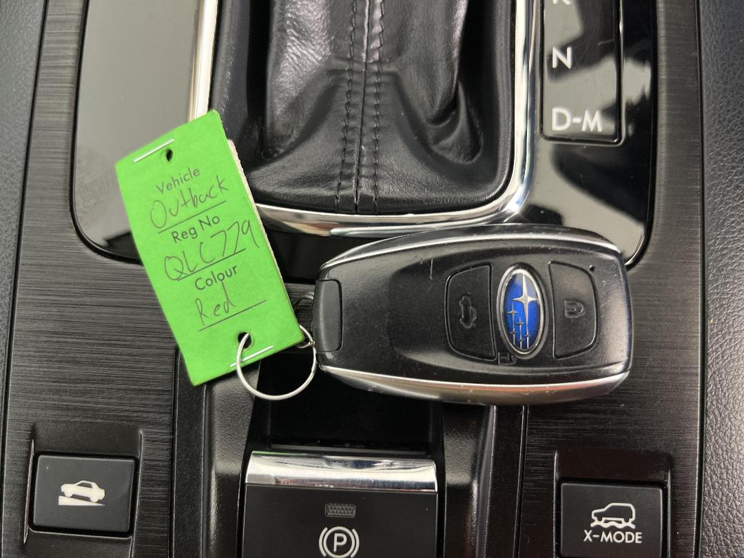 Photo '22' of Subaru Legacy