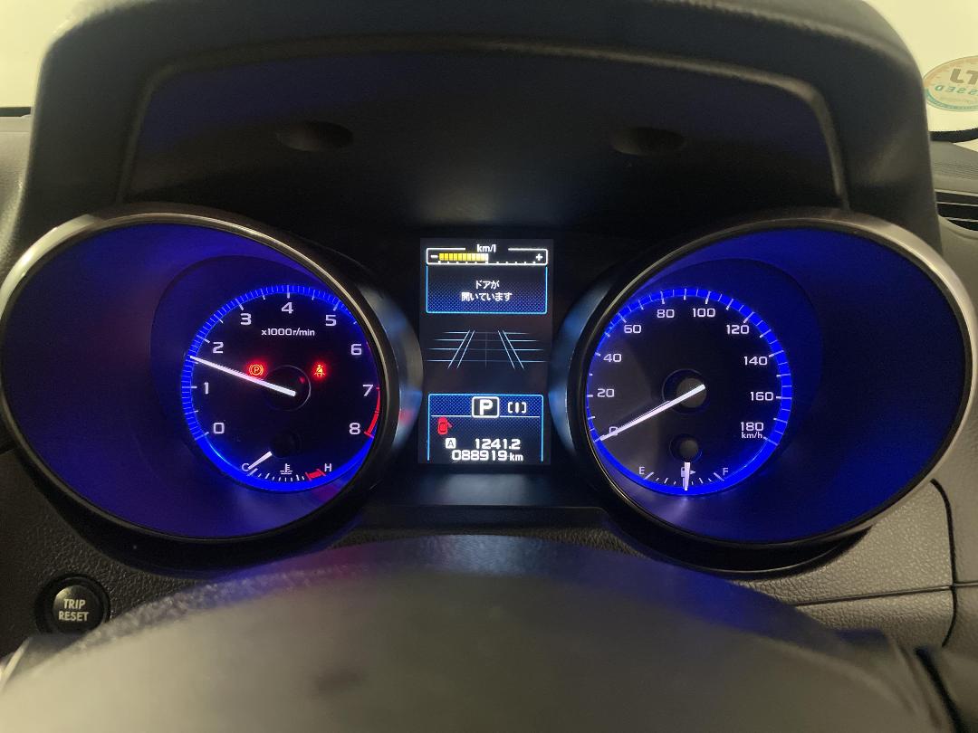 Photo '21' of Subaru Legacy