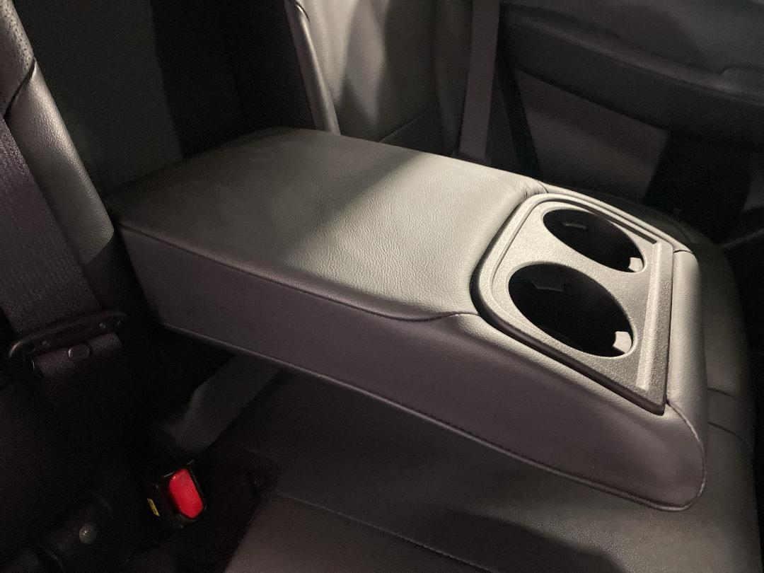 Photo '23' of Subaru Legacy