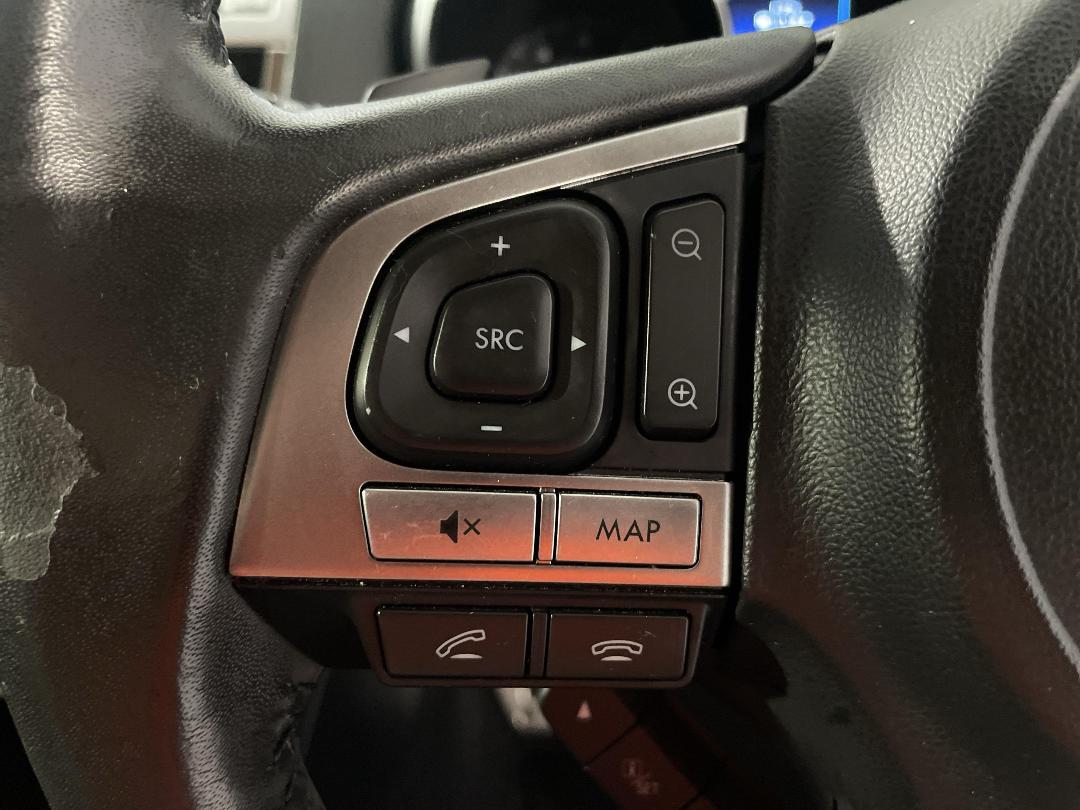 Photo '27' of Subaru Legacy