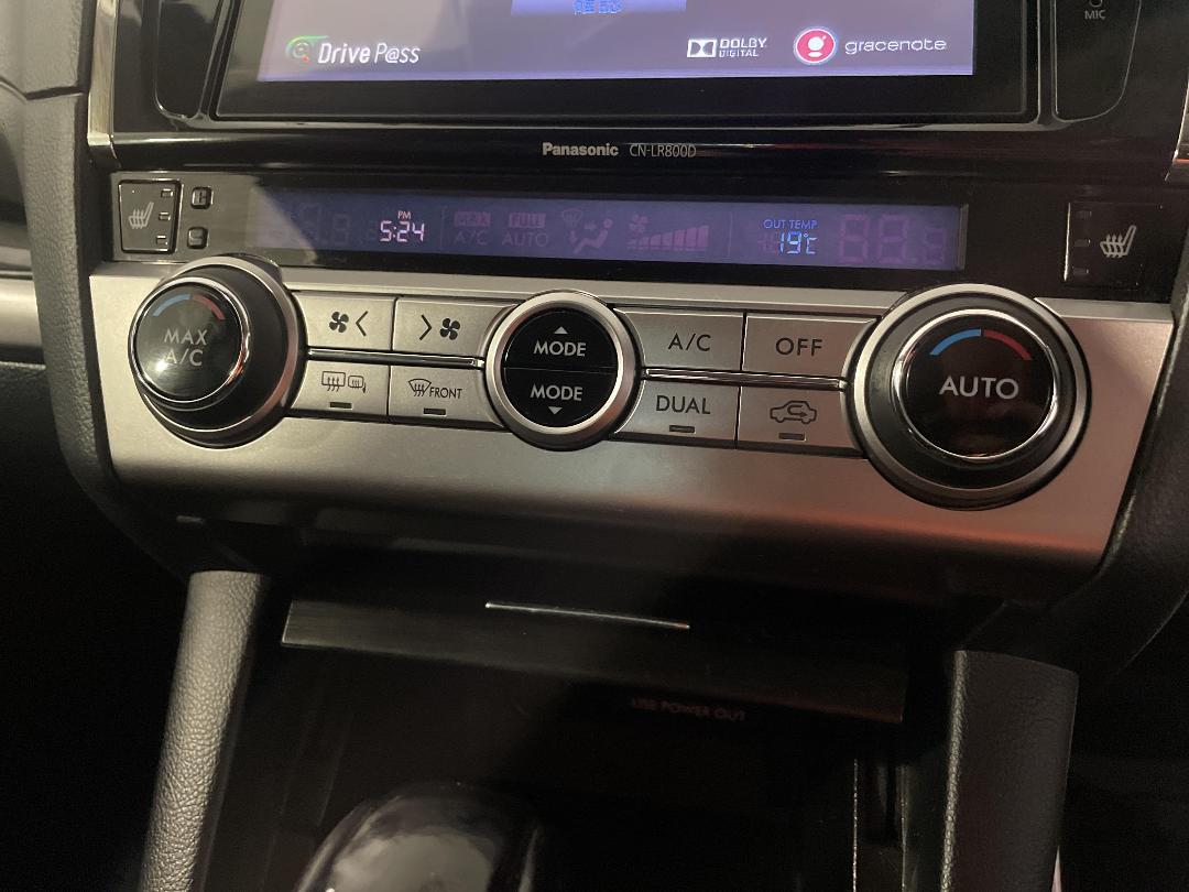 Photo '31' of Subaru Legacy