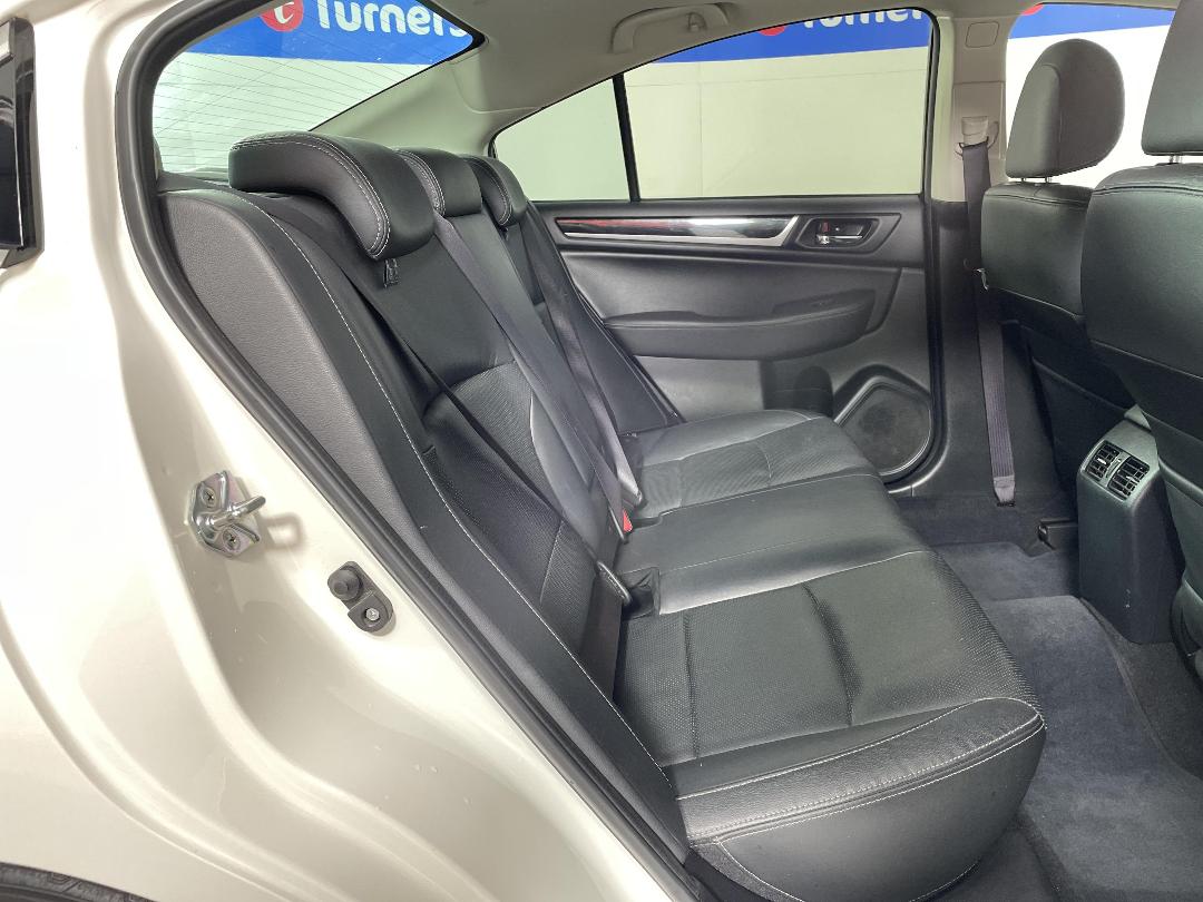 Photo '20' of Subaru Legacy Photo '20' of Subaru Legacy