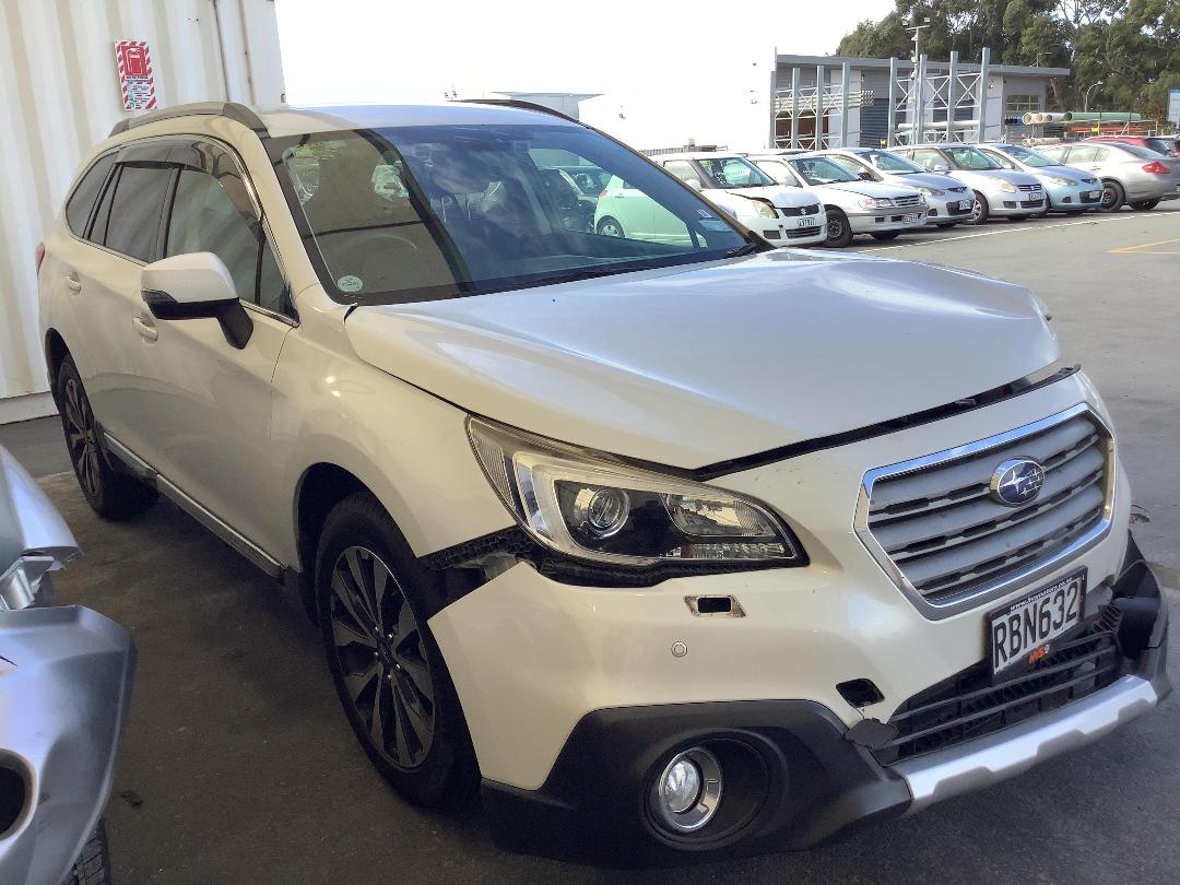 Photo '4' of Subaru Legacy