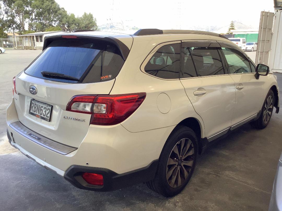 Photo '5' of Subaru Legacy