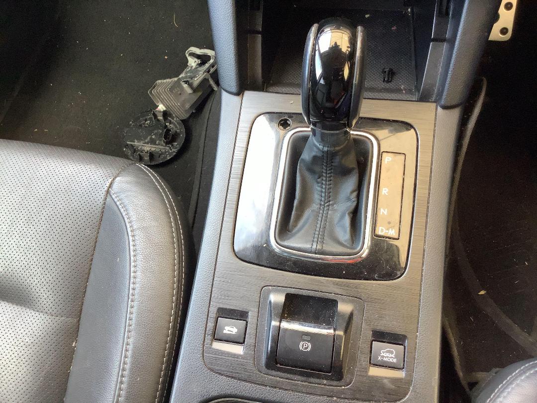 Photo '16' of Subaru Legacy