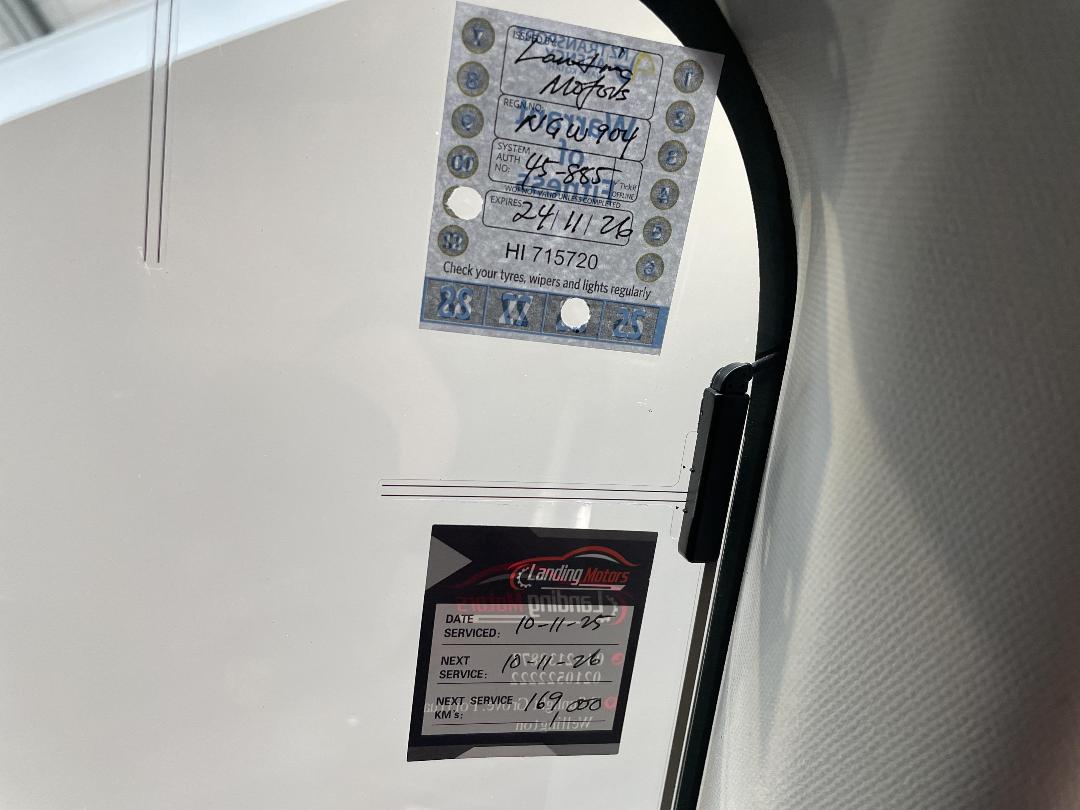 Photo '38' of Subaru Levorg