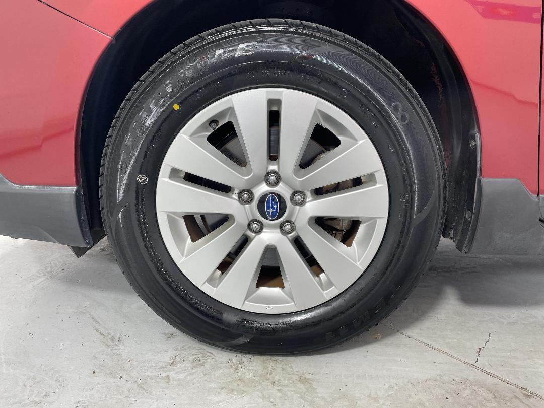 Photo '10' of Subaru Outback