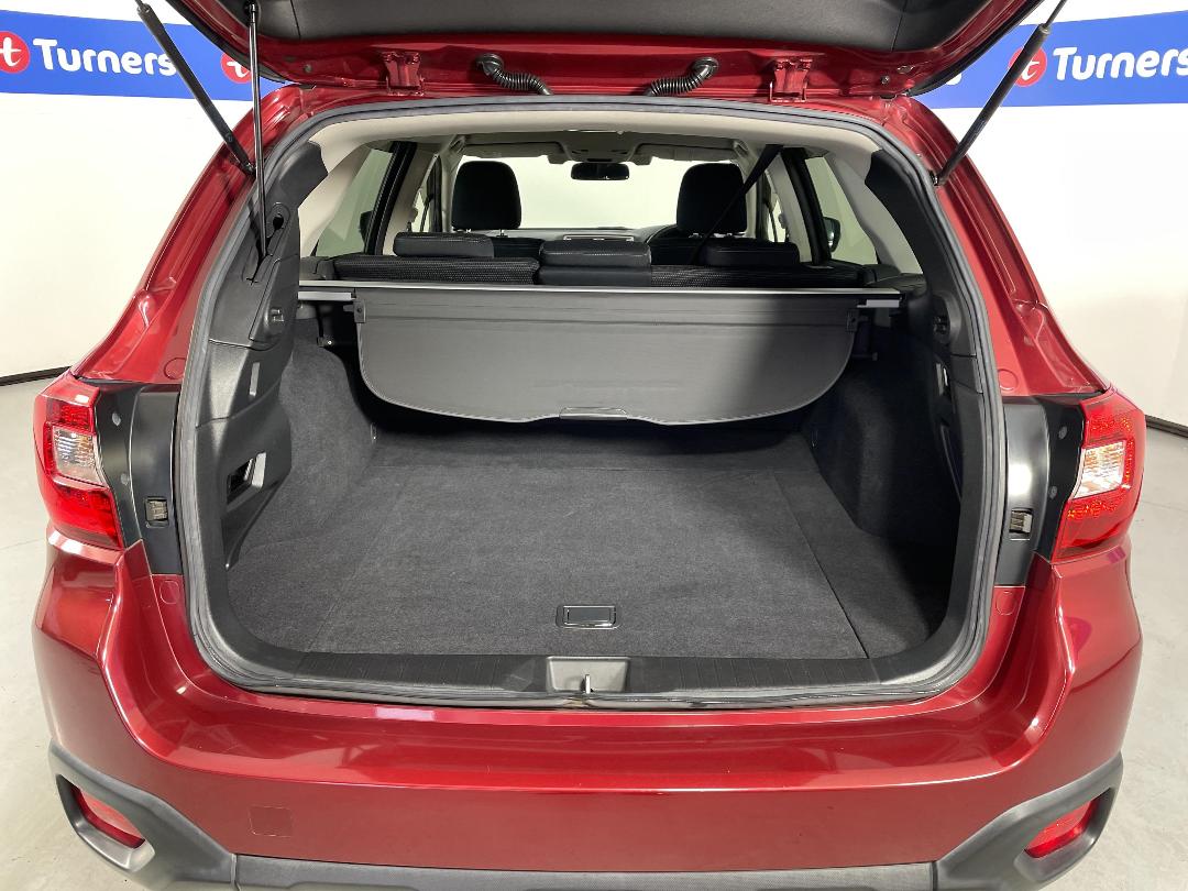 Photo '14' of Subaru Outback