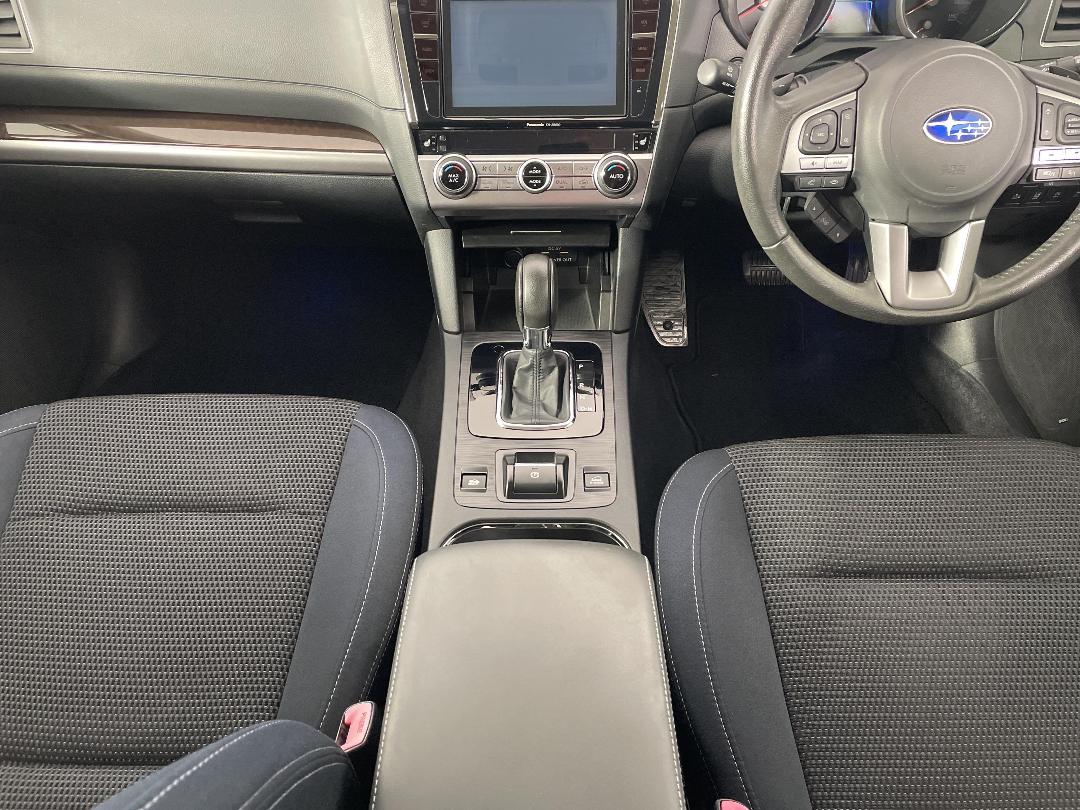 Photo '18' of Subaru Outback