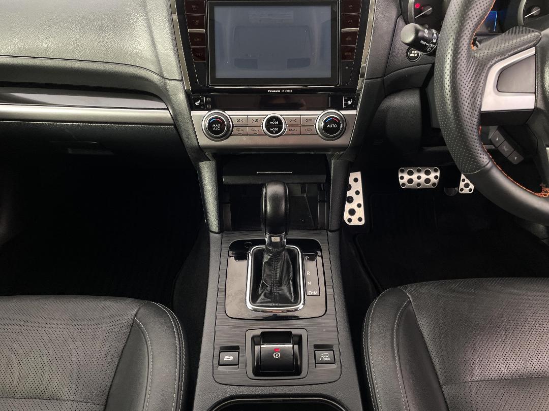 Photo '18' of Subaru Outback