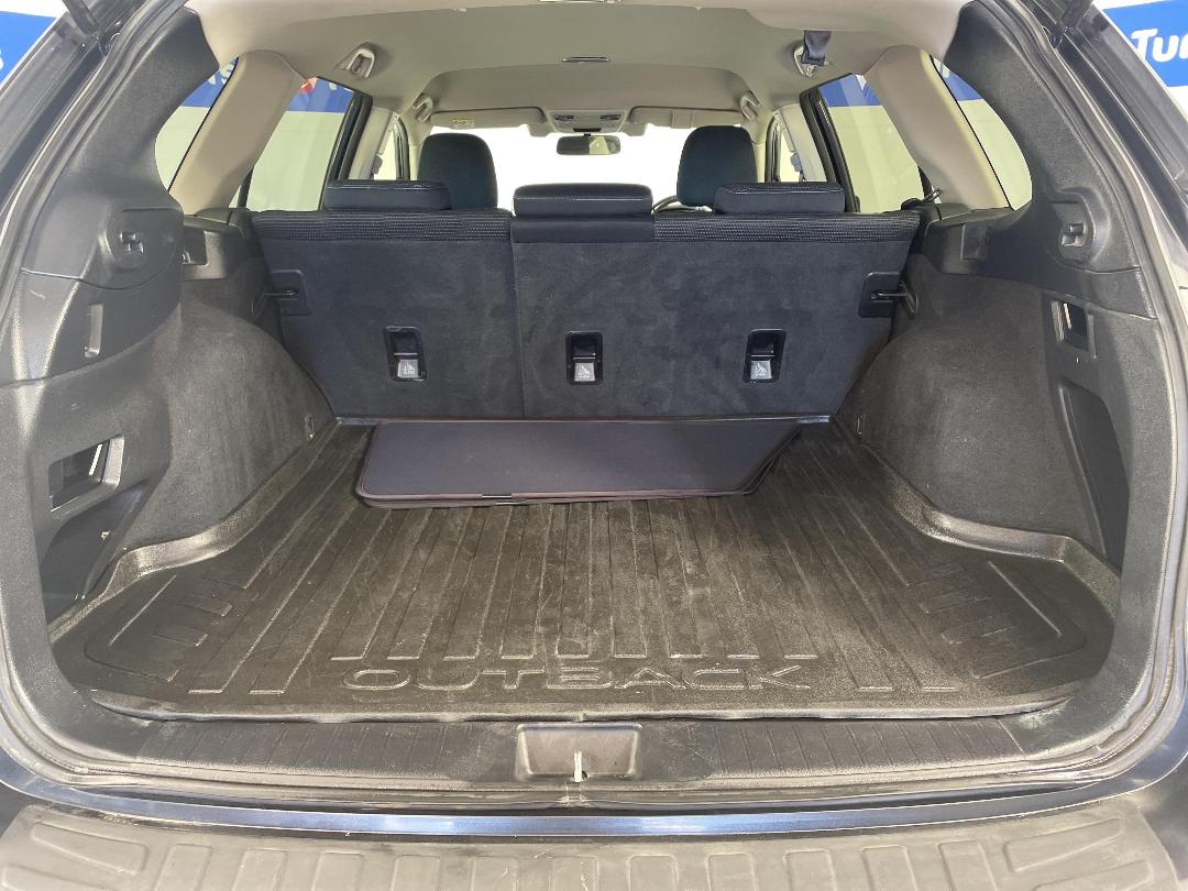 Photo '14' of Subaru Outback