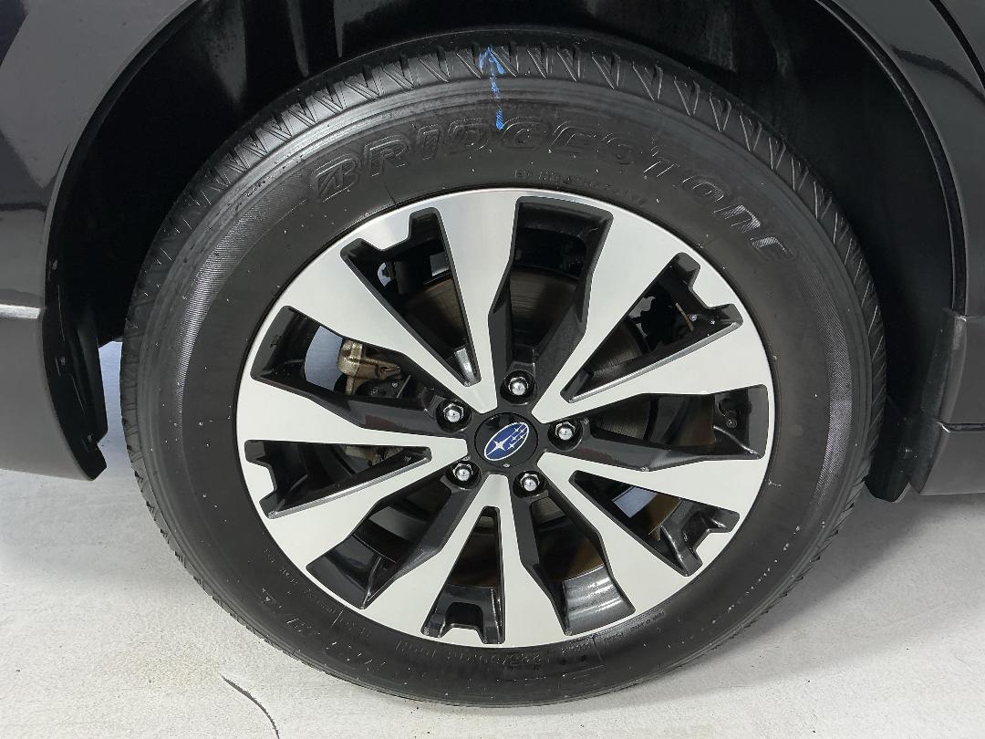 Photo '12' of Subaru Outback