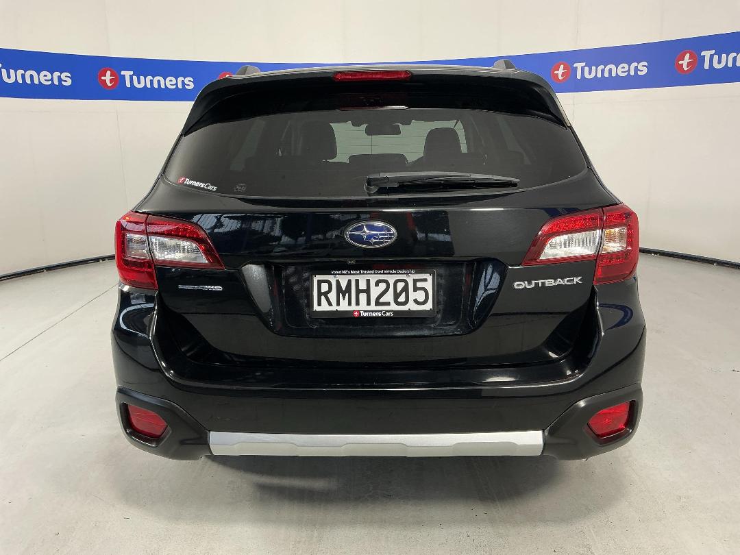 Photo '6' of Subaru Outback