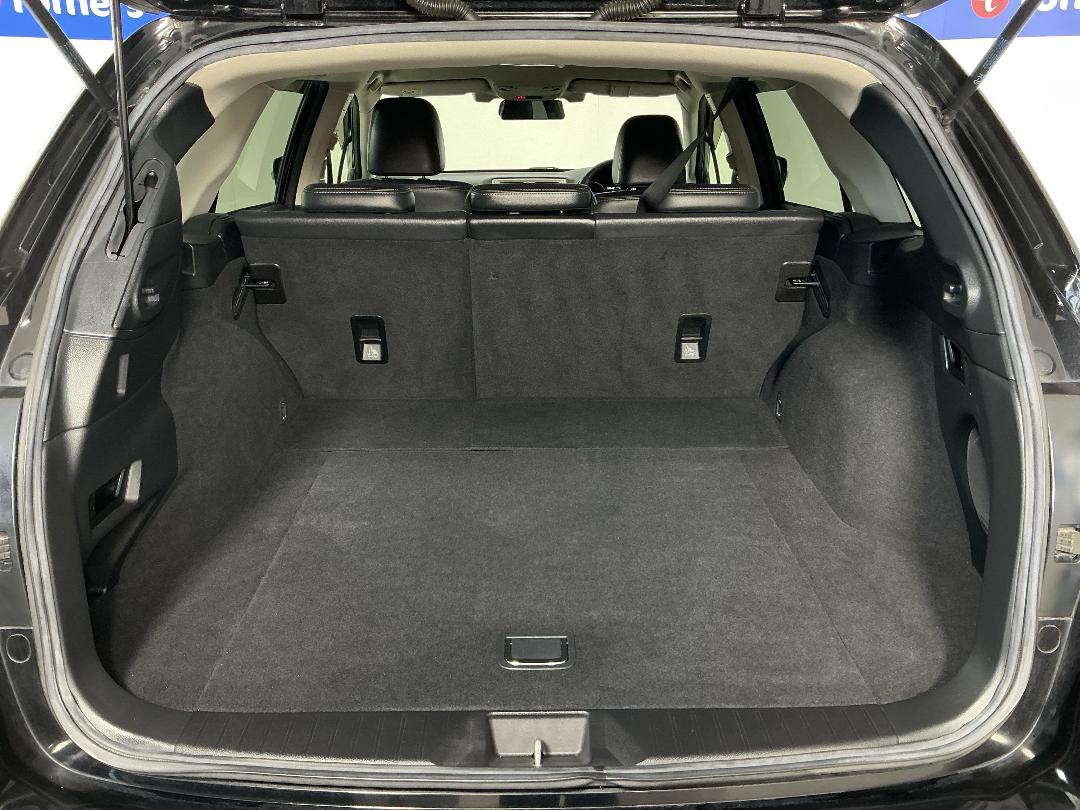 Photo '14' of Subaru Outback