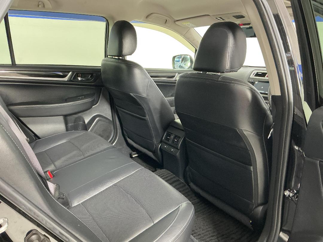 Photo '20' of Subaru Outback