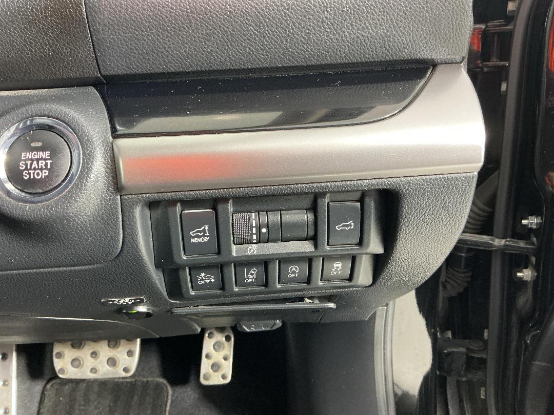 Photo '26' of Subaru Outback