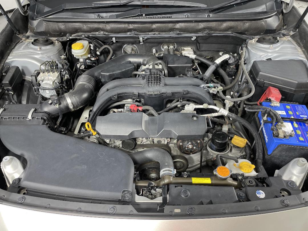 Photo '13' of Subaru Outback