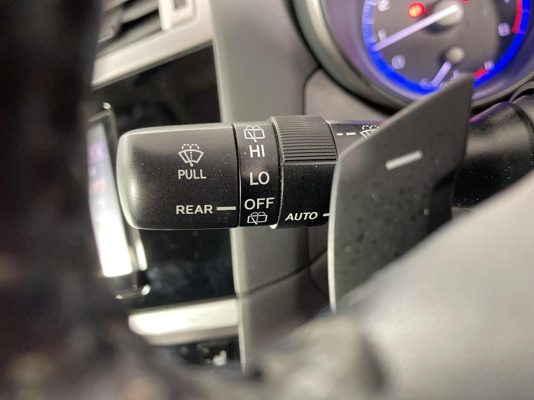 Photo '29' of Subaru Outback