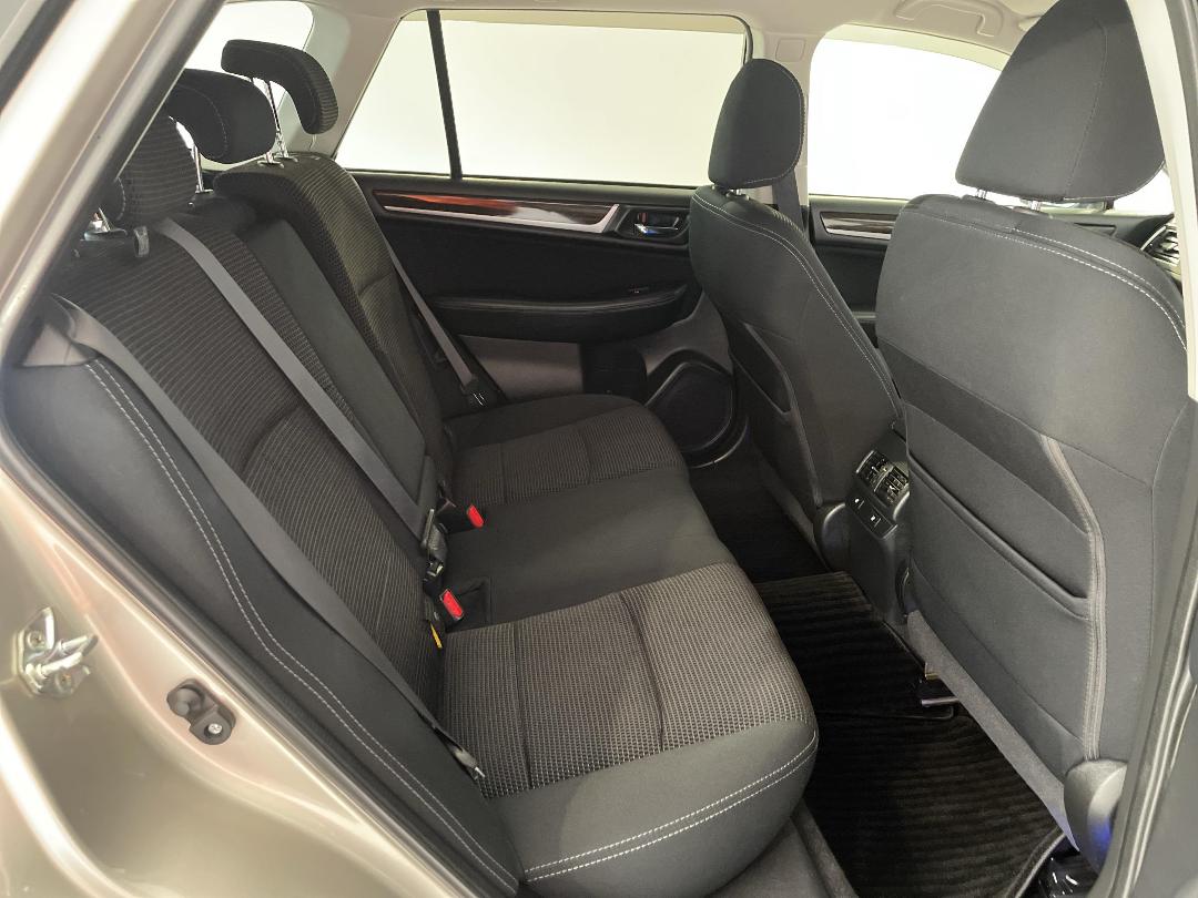 Photo '20' of Subaru Outback