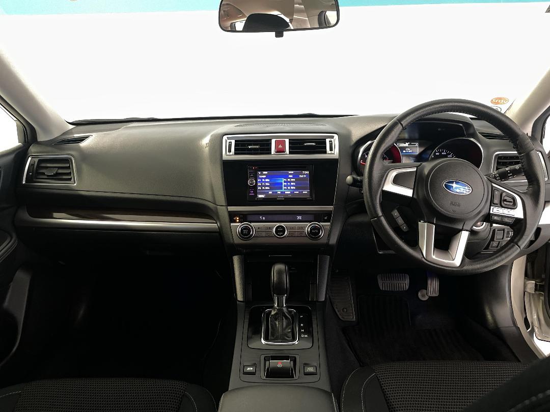 Photo '17' of Subaru Outback