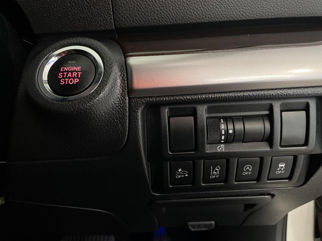 Photo '25' of Subaru Outback