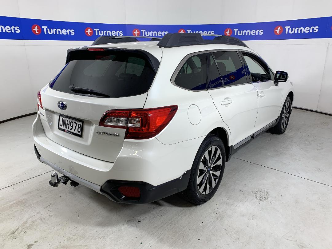 Photo '7' of Subaru Outback