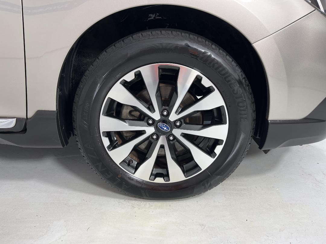 Photo '9' of Subaru Outback